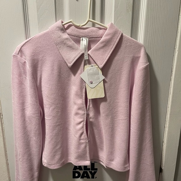 Fabletics Pink Terry Collared Button-Up Top - Picture 3 of 4